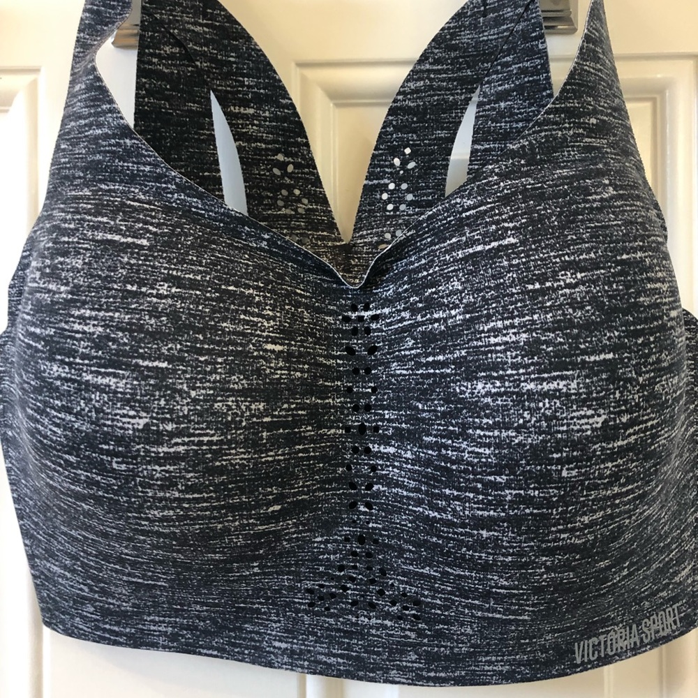 Victoria Secret Sports bra